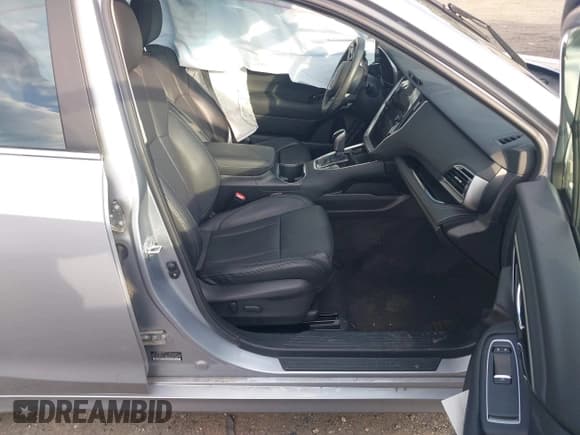 ✅ 2021 Subaru Legacy Limited • VIN: 4S3BWAN64M3016359 • Лот: 43645933. Опубликован ранее на IAAI с пробегом 41 739 миль. Бесплатный доступ к архиву аукционных продаж из США и подробный отчёт об истории автомобиля на DreamBid. Изображение 5.