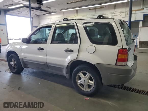 ✅ 2001 Ford Escape XLT • VIN: 1FMCU03181KB40188 • Lot: 87306445. Wystawiony na Copart z przebiegiem 173 794 mil. Bezpłatny archiwum sprzedaży aukcyjnych z USA i szczegółowy raport historii pojazdu na DreamBid. Zdjęcie 2.