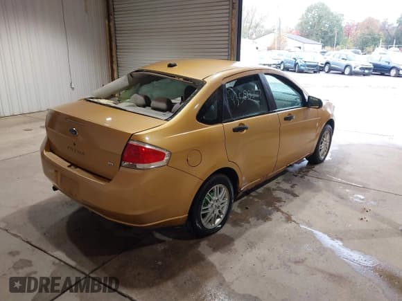 ✅ 2009 Ford Focus SE • VIN: 1FAHP35N09W126721 • Lot: 43500069. Listed on IAAI with Not provided. Free auction sales archive from the USA and detailed vehicle history report at DreamBid. Image 4.