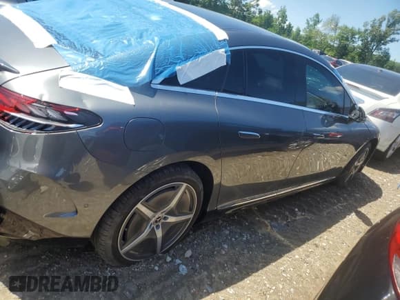 ✅ 2024 Mercedes-Benz EQE 350+ • VIN: W1KEG2BB2RF054699 • Лот: 52844775. Опубликован ранее на Copart с пробегом 4 204 миль. Бесплатный доступ к архиву аукционных продаж из США и подробный отчёт об истории автомобиля на DreamBid. Изображение 3.