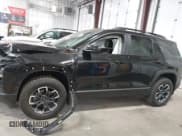 ✅ 2026 Chevrolet Equinox LS • VIN: 3GNAXSEG8TL211768 • Lot: 43141806. Wystawiony na IAAI z przebiegiem 1 175 mil. Bezpłatny archiwum sprzedaży aukcyjnych z USA i szczegółowy raport historii pojazdu na DreamBid. Zdjęcie 14.