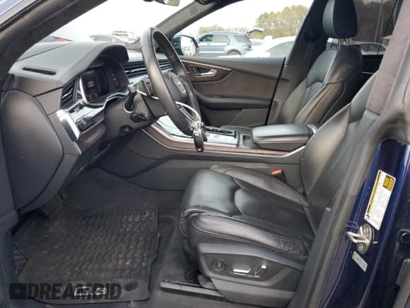 ✅ 2019 Audi Q8 Prestige • VIN: WA1FVAF1XKD040724 • Lot: 92167395. Listed on Copart with 64,448 mi. Free auction sales archive from the USA and detailed vehicle history report at DreamBid. Image 7.