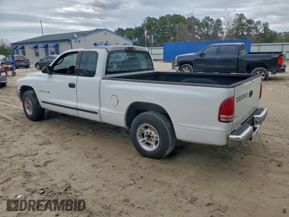 ✅ 2000 Dodge Dakota • VIN: 1B7GL22X5YS719000 • Lot: 94600945. Listed on Copart with 265,759 mi. Free auction sales archive from the USA and detailed vehicle history report at DreamBid. Image 2.