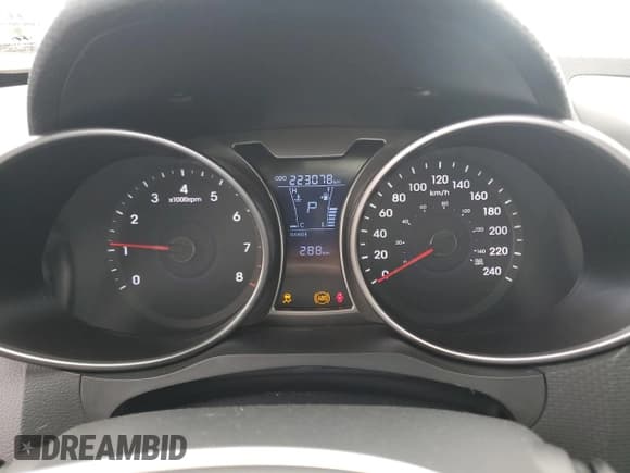 ✅ 2013 Hyundai Veloster w/Gray Int • VIN: KMHTC6AD6DU090533 • Lot: 74840004. Wystawiony na Copart z przebiegiem 223 078 mil. Bezpłatny archiwum sprzedaży aukcyjnych z USA i szczegółowy raport historii pojazdu na DreamBid. Zdjęcie 9.