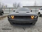 ✅ 2016 Dodge Challenger SXT Plus • VIN: 2C3CDZAG7GH300744 • Lot: 42603414. Wystawiony na Copart z przebiegiem 135 178 mil. Bezpłatny archiwum sprzedaży aukcyjnych z USA i szczegółowy raport historii pojazdu na DreamBid. Zdjęcie 5.