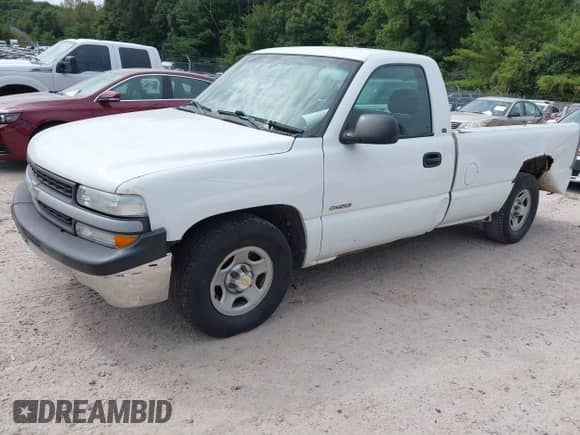 ✅ 2000 Chevrolet Silverado 1500 • VIN: 1GCEC14W8YZ321924 • Lot: 43156206. Wystawiony na IAAI z przebiegiem 134 081 mil mil. Skorzystaj z bezpłatnego archiwum sprzedaży aukcyjnych z USA i zobacz szczegółowy raport historii pojazdu na DreamBid. Zdjęcie 2.