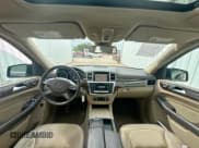 ✅ 2012 Mercedes-Benz M 350 • VIN: 4JGDA5HB2CA016731 • Lot: 61779925. Listed on Copart with 197,795 mi. Free auction sales archive from the USA and detailed vehicle history report at DreamBid. Image 9.