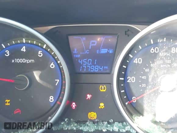 ✅ 2012 Hyundai Tucson Limited • VIN: KM8JUCAC7CU372821 • Лот: 43421774. Размещён на IAAI с пробегом 177 984 миль миль. Получите бесплатный доступ к архиву аукционных продаж из США и посмотрите подробный отчёт об истории автомобиля на DreamBid. Изображение 15.