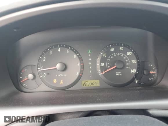 2005 Hyundai Elantra GLS z VIN KMHDN46D75U146640, wystawiony jako Copart lot #81188684 z przebiegiem 223 869 mil mil oraz Szkoda całkowita • Salvage title. Historia ofert i sprzedaży dostępna na DreamBid. Obrazek 9.