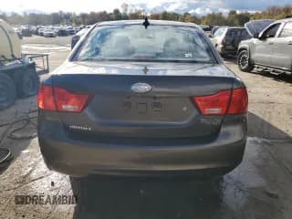 ✅ 2010 Kia Optima LX • VIN: KNAGG4A81A5393644 • Лот: 76067124. Опубликован ранее на Copart с пробегом 115 308 миль. Бесплатный доступ к архиву аукционных продаж из США и подробный отчёт об истории автомобиля на DreamBid. Изображение 6.