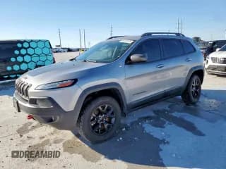 ✅ 2014 Jeep Cherokee Trailhawk • VIN: 1C4PJMBS6EW308702 • Lot: 90120125. Wystawiony na Copart z przebiegiem 98 453 mil. Bezpłatny archiwum sprzedaży aukcyjnych z USA i szczegółowy raport historii pojazdu na DreamBid. Zdjęcie 1.