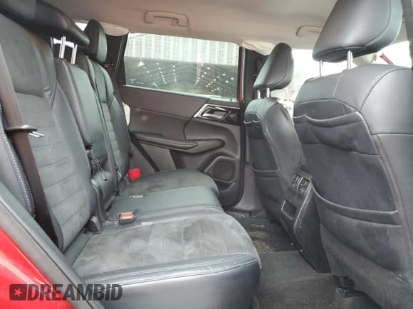 ✅ 2022 Mitsubishi Outlander SE • VIN: JA4J3UA83NZ021462 • Lot: 85722925. Listed on Copart with 94,543 mi. Free auction sales archive from the USA and detailed vehicle history report at DreamBid. Image 10.