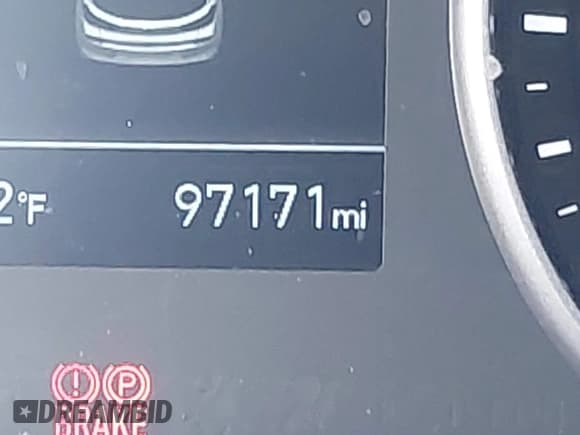 ✅ 2019 Hyundai Elantra • VIN: KMHH35LE7KU094657 • Lot: 42083354. Listed on IAAI with 97,171 mi. Free auction sales archive from the USA and detailed vehicle history report at DreamBid. Image 15.