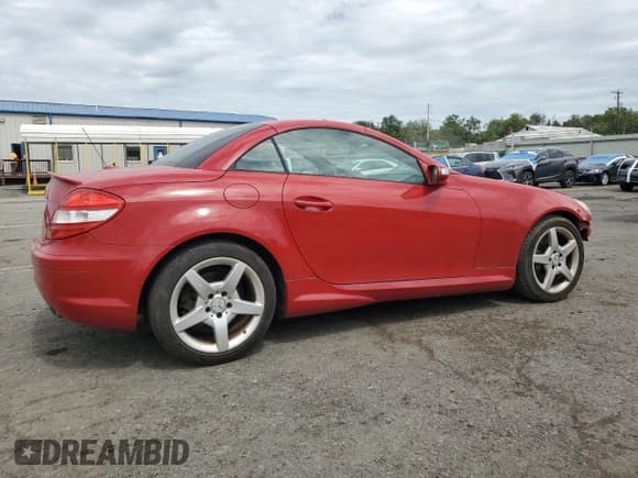 ✅ 2008 Mercedes-Benz SLK 350 • VIN: WDBWK56F68F185644 • Lot: 68477165. Wystawiony na Copart z przebiegiem 72 706 mil. Bezpłatny archiwum sprzedaży aukcyjnych z USA i szczegółowy raport historii pojazdu na DreamBid. Zdjęcie 3.