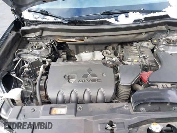 2019 Mitsubishi Outlander ES с VIN JA4AZ3A39KZ044527, выставлен на аукционе IAAI как лот 41815321 с пробегом 61 846 миль миль и . История ставок и продаж доступна на DreamBid. Изображение 10.