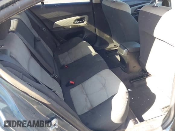 ✅ 2012 Chevrolet Cruze LS • VIN: 1G1PC5SHXC7271139 • Lot: 41441993. Listed on IAAI with 140,440 mi. Free auction sales archive from the USA and detailed vehicle history report at DreamBid. Image 8.