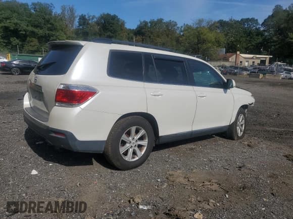 ✅ 2012 Toyota Highlander • VIN: 5TDZA3EH6CS028410 • Лот: 81964595. Опубликован ранее на Copart с пробегом Не указан. Бесплатный доступ к архиву аукционных продаж из США и подробный отчёт об истории автомобиля на DreamBid. Изображение 3.