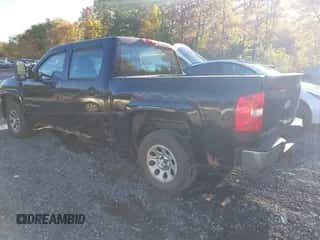 2007 Chevrolet Silverado 1500 1LT with VIN 2GCEC13C671647428, listed as a IAAI auction lot 43420615 with 170,754 mi miles and . Bid and sale history available at DreamBid. Image 3.
