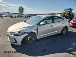 2017 Hyundai Elantra SE z VIN 5NPD84LF8HH212371, wystawiony jako Copart lot #68038595 z przebiegiem 114 637 mil mil oraz Szkoda całkowita • Salvage title. Historia ofert i sprzedaży dostępna na DreamBid. Obrazek 1.