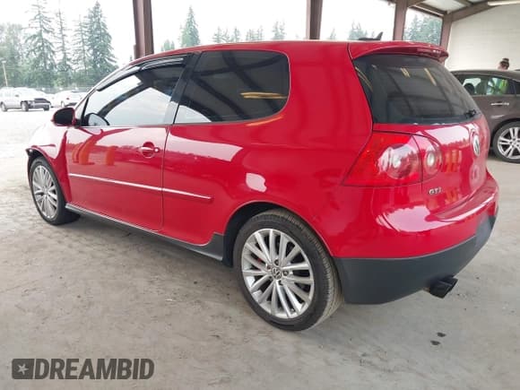 ✅ 2006 Volkswagen Golf GTI • VIN: WVWFV71K96W080120 • Lot: 43155800. Wystawiony na IAAI z przebiegiem 137 523 mil. Bezpłatny archiwum sprzedaży aukcyjnych z USA i szczegółowy raport historii pojazdu na DreamBid. Zdjęcie 3.
