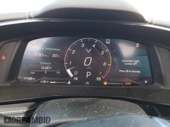 ✅ 2022 Chevrolet Corvette 1LT • VIN: 1G1YA2D40N5118657 • Lot: 48972845. Wystawiony na Copart z przebiegiem 17 189 mil. Bezpłatny archiwum sprzedaży aukcyjnych z USA i szczegółowy raport historii pojazdu na DreamBid. Zdjęcie 9.