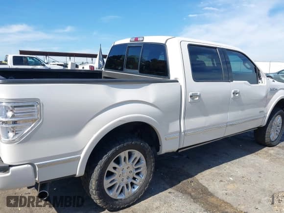 ✅ 2013 Ford F-150 XL • VIN: 1FTFW1ET9DFB15846 • Lot: 43485367. Listed on IAAI with 287,400 mi. Free auction sales archive from the USA and detailed vehicle history report at DreamBid. Image 17.