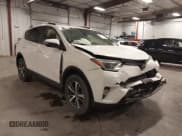✅ 2016 Toyota RAV4 XLE • VIN: JTMWFREV5GD082103 • Lot: 43554872. Wystawiony na IAAI z przebiegiem 108 358 mil. Bezpłatny archiwum sprzedaży aukcyjnych z USA i szczegółowy raport historii pojazdu na DreamBid. Zdjęcie 1.