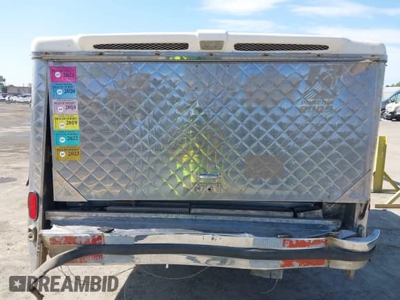 ✅ 2007 Chevrolet Silverado 2500HD • VIN: 1GBHK24U87E156598 • Лот: 40011047. Опубликован ранее на IAAI с пробегом 329 806 миль. Бесплатный доступ к архиву аукционных продаж из США и подробный отчёт об истории автомобиля на DreamBid. Изображение 17.