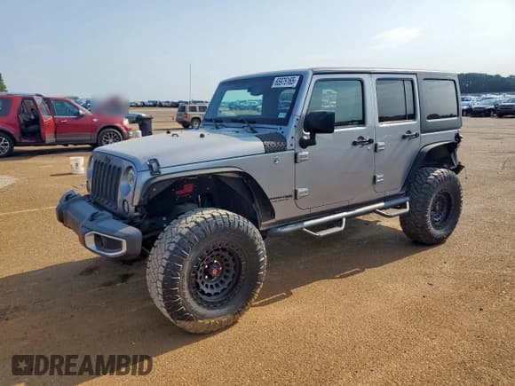 ✅ 2018 Jeep Wrangler Unlimited Sport S • VIN: 1C4BJWDG9JL810050 • Лот: 65975165. Опубликован ранее на Copart с пробегом 47 997 миль. Бесплатный доступ к архиву аукционных продаж из США и подробный отчёт об истории автомобиля на DreamBid. Изображение 1.