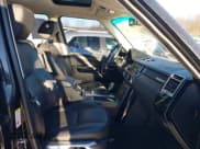 ✅ 2011 Land Rover Range Rover HSE • VIN: SALME1D45BA342636 • Lot: 43914097. Wystawiony na IAAI z przebiegiem 247 243 mil. Bezpłatny archiwum sprzedaży aukcyjnych z USA i szczegółowy raport historii pojazdu na DreamBid. Zdjęcie 5.