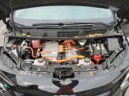 ✅ 2023 Chevrolet Bolt EV 1LT • VIN: 1G1FW6S09P4125986 • Lot: 43266075. Wystawiony na Copart z przebiegiem 16 203 mil. Bezpłatny archiwum sprzedaży aukcyjnych z USA i szczegółowy raport historii pojazdu na DreamBid. Zdjęcie 11.