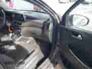 2019 Hyundai Tucson SE z VIN KM8J23A45KU910414, wystawiony jako IAAI lot #43338449 z przebiegiem 141 386 mil mil oraz . Historia ofert i sprzedaży dostępna na DreamBid. Obrazek 5.