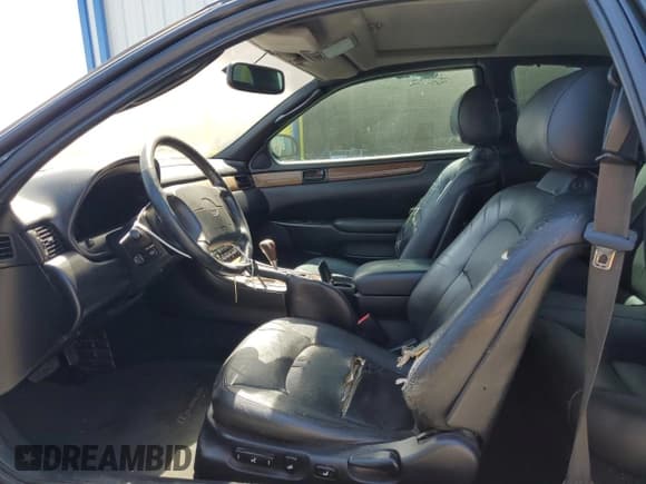 ✅ 1998 Lexus SC 400 • VIN: JT8CH32Y5W1001222 • Lot: 66693645. Wystawiony na Copart z przebiegiem 224 541 mil. Bezpłatny archiwum sprzedaży aukcyjnych z USA i szczegółowy raport historii pojazdu na DreamBid. Zdjęcie 7.