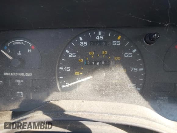 ✅ 1993 Ford Taurus GL • VIN: 1FALP5240PG327124 • Lot: 42074204. Listed on IAAI with 27,681 mi. Free auction sales archive from the USA and detailed vehicle history report at DreamBid. Image 7.