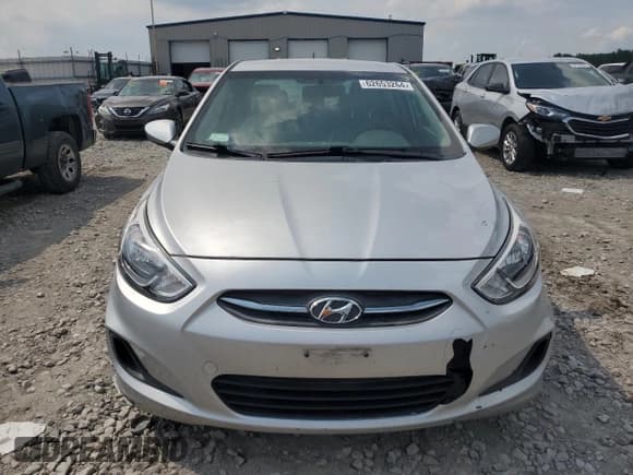 ✅ 2017 Hyundai Accent Value Edition • VIN: KMHCT4AE1HU345267 • Лот: 62653264. Опубликован ранее на Copart с пробегом 75 689 миль. Бесплатный доступ к архиву аукционных продаж из США и подробный отчёт об истории автомобиля на DreamBid. Изображение 5.