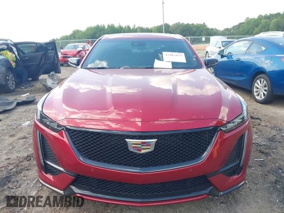 ✅ 2022 Cadillac CT5-V • VIN: 1G6DV5RW8N0123188 • Lot: 42483153. Listed on IAAI with 47,244 mi. Free auction sales archive from the USA and detailed vehicle history report at DreamBid. Image 12.