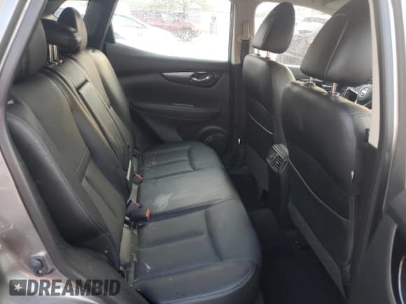 ✅ 2019 Nissan Rogue SL • VIN: JN1BJ1CR2KW628487 • Лот: 80643665. Опубликован ранее на Copart с пробегом 85 603 миль. Бесплатный доступ к архиву аукционных продаж из США и подробный отчёт об истории автомобиля на DreamBid. Изображение 11.