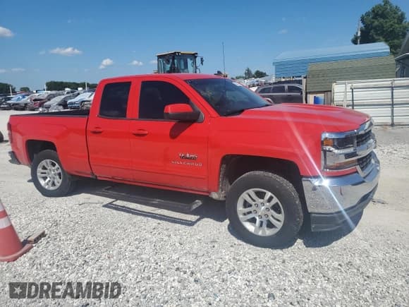 ✅ 2019 Chevrolet Silverado 1500 LT • VIN: 2GCRCPEC6K1160806 • Lot: 66342415. Wystawiony na Copart z przebiegiem 117 033 mil. Bezpłatny archiwum sprzedaży aukcyjnych z USA i szczegółowy raport historii pojazdu na DreamBid. Zdjęcie 4.