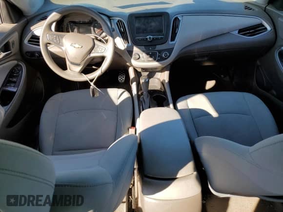 2017 Chevrolet Malibu LS с VIN 1G1ZB5ST9HF136988, выставлен на аукционе Copart как лот 86812275 с пробегом 91 466 миль миль и Списание • Salvage title. История ставок и продаж доступна на DreamBid. Изображение 8.