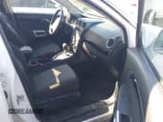 ✅ 2014 Chevrolet Captiva Sport LS • VIN: 3GNAL2EK2ES648528 • Lot: 41856138. Wystawiony na IAAI z przebiegiem 135 511 mil. Bezpłatny archiwum sprzedaży aukcyjnych z USA i szczegółowy raport historii pojazdu na DreamBid. Zdjęcie 5.