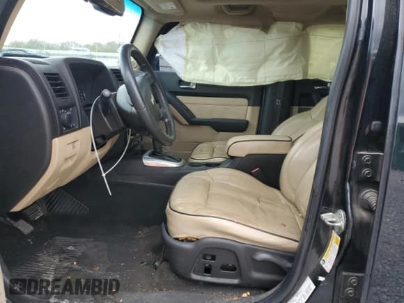 ✅ 2009 Hummer H3 H3T Luxury • VIN: 5GNEN13E198147687 • Lot: 90824925. Wystawiony na Copart z przebiegiem Nie podano. Bezpłatny archiwum sprzedaży aukcyjnych z USA i szczegółowy raport historii pojazdu na DreamBid. Zdjęcie 7.