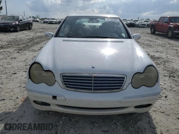 ✅ 2001 Mercedes-Benz C 230/260/280/320 • VIN: WDBRF61J51F078805 • Lot: 51609285. Listed on Copart with 223,663 mi. Free auction sales archive from the USA and detailed vehicle history report at DreamBid. Image 5.