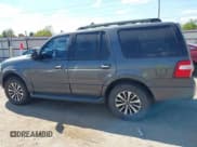 ✅ 2015 Ford Expedition XLT • VIN: 1FMJU1JTXFEF05087 • Lot: 43365384. Wystawiony na IAAI z przebiegiem 225 655 mil. Bezpłatny archiwum sprzedaży aukcyjnych z USA i szczegółowy raport historii pojazdu na DreamBid. Zdjęcie 14.