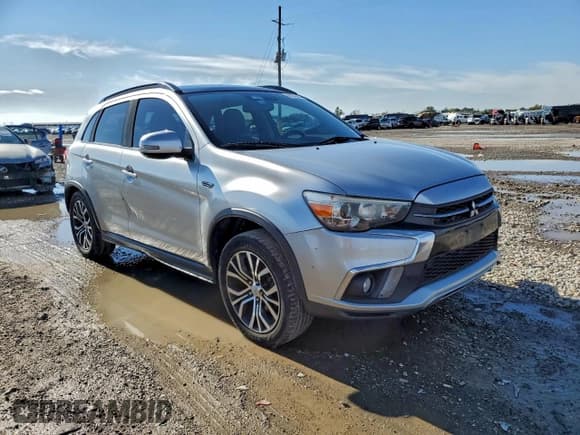 ✅ 2018 Mitsubishi Outlander SEL • VIN: JA4AP4AW2JZ000826 • Lot: 95277245. Listed on Copart with 174,357 mi. Free auction sales archive from the USA and detailed vehicle history report at DreamBid. Image 4.