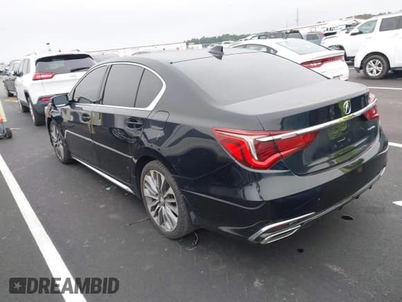 ✅ 2018 Acura RLX Technology • VIN: JH4KC1F55JC000549 • Lot: 42965480. Listed on IAAI with 82,973 mi. Free auction sales archive from the USA and detailed vehicle history report at DreamBid. Image 3.