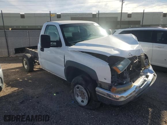 ✅ 2007 Chevrolet Silverado 2500HD Work Truck • VIN: 1GBHC24U47E167966 • Лот: 82708795. Опубликован ранее на Copart с пробегом Не указан. Бесплатный доступ к архиву аукционных продаж из США и подробный отчёт об истории автомобиля на DreamBid. Изображение 4.