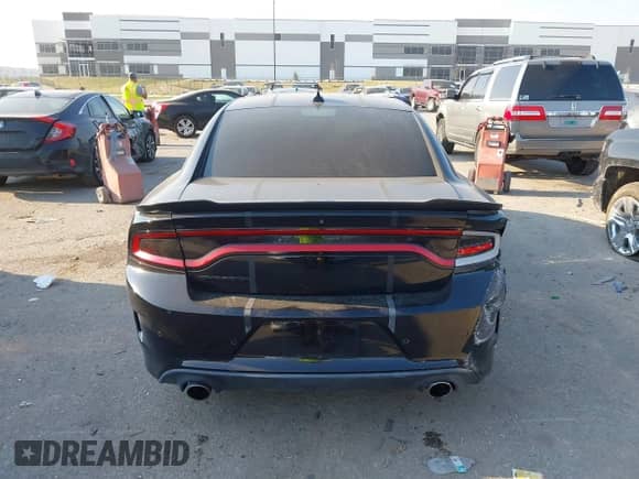 2016 Dodge Charger R/T Scat Pack с VIN 2C3CDXGJ8GH126495, выставлен на аукционе IAAI как лот 43202200 с пробегом 66 198 миль миль и . История ставок и продаж доступна на DreamBid. Изображение 16.