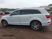 ✅ 2015 Audi Q7 Premium Plus • VIN: WA1LGAFE5FD032522 • Lot: 43881461. Wystawiony na IAAI z przebiegiem 126 634 mil. Bezpłatny archiwum sprzedaży aukcyjnych z USA i szczegółowy raport historii pojazdu na DreamBid. Zdjęcie 14.