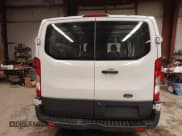 ✅ 2016 Ford Transit Cargo • VIN: 1FTYE1ZM6GKB14731 • Lot: 43755334. Wystawiony na IAAI z przebiegiem 192 501 mil. Bezpłatny archiwum sprzedaży aukcyjnych z USA i szczegółowy raport historii pojazdu na DreamBid. Zdjęcie 16.