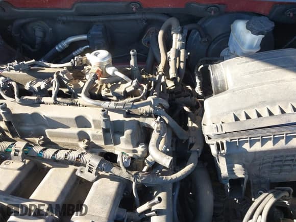 ✅ 2013 Hyundai Sonata SE • VIN: 5NPEC4AC6DH629171 • Lot: 43629675. Listed on IAAI with 80,727 mi. Free auction sales archive from the USA and detailed vehicle history report at DreamBid. Image 12.